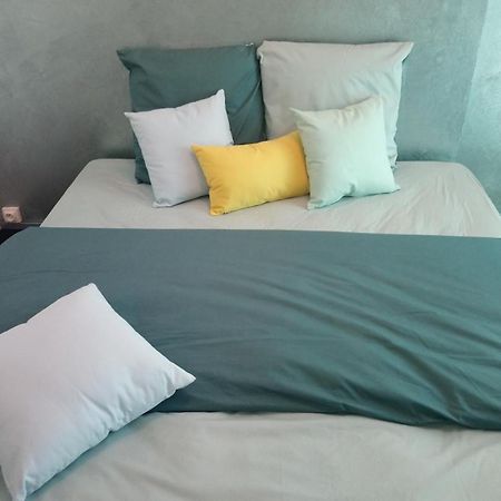 Agreable Appartement Proche Gare Libourne Ngoại thất bức ảnh